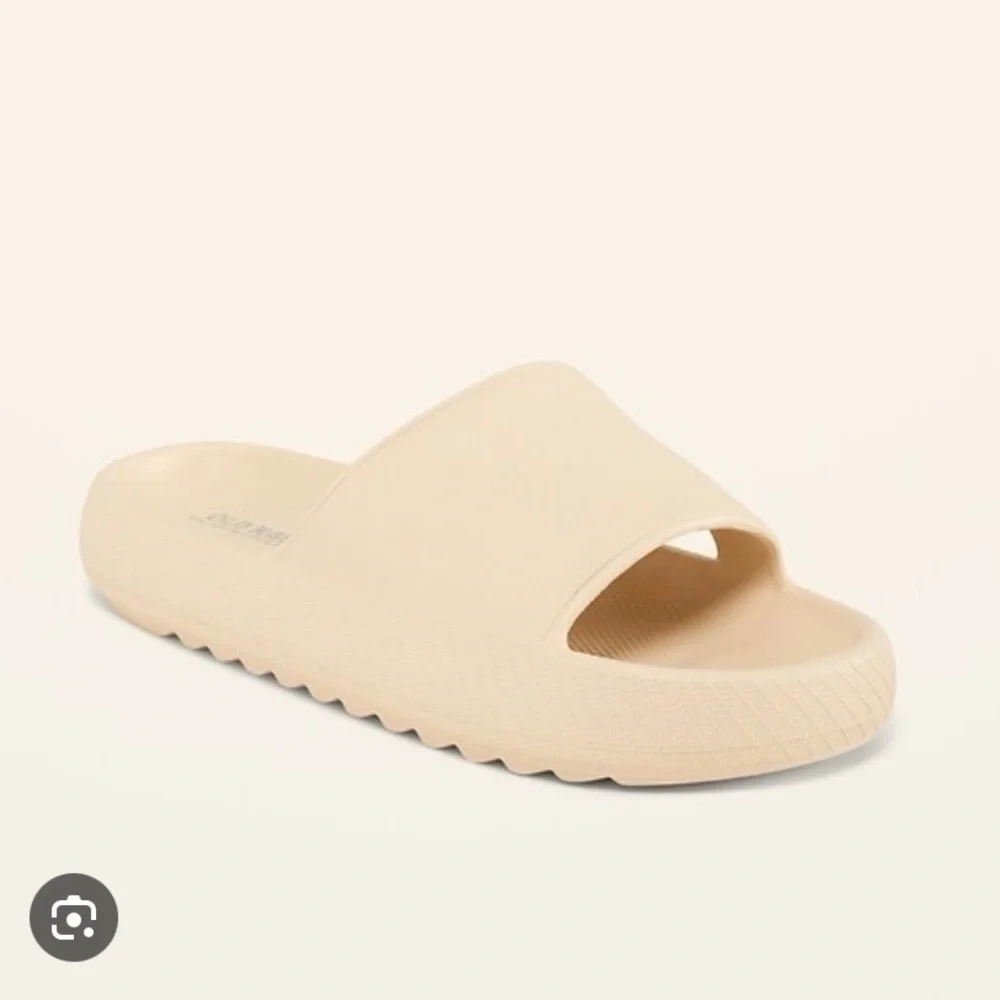 Old Navy Platform Slide‎ EVA Sandals Kids 3-4 Beige Pillow Cloud Cushion Chunky